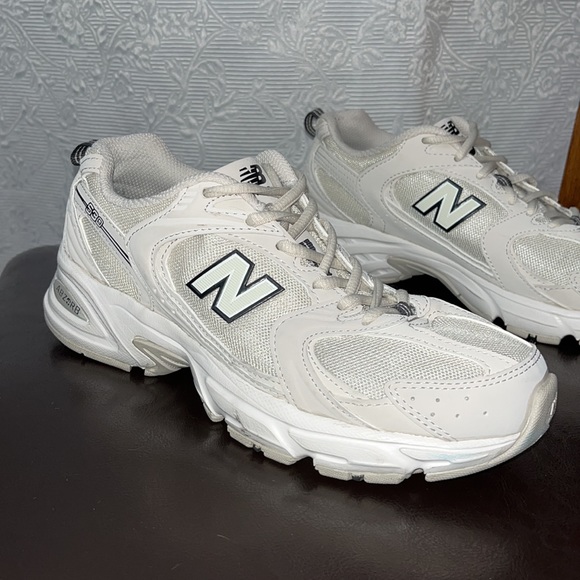 *SOLD* - Picture 3 of 8